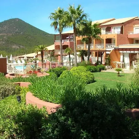 Entre Mer Et Massif Forestier De L'esterel Théoule-sur-Mer
